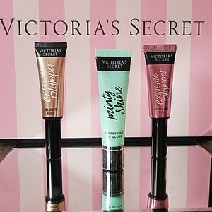 Victoria's Secret Extreme Plumper / Minty Shine